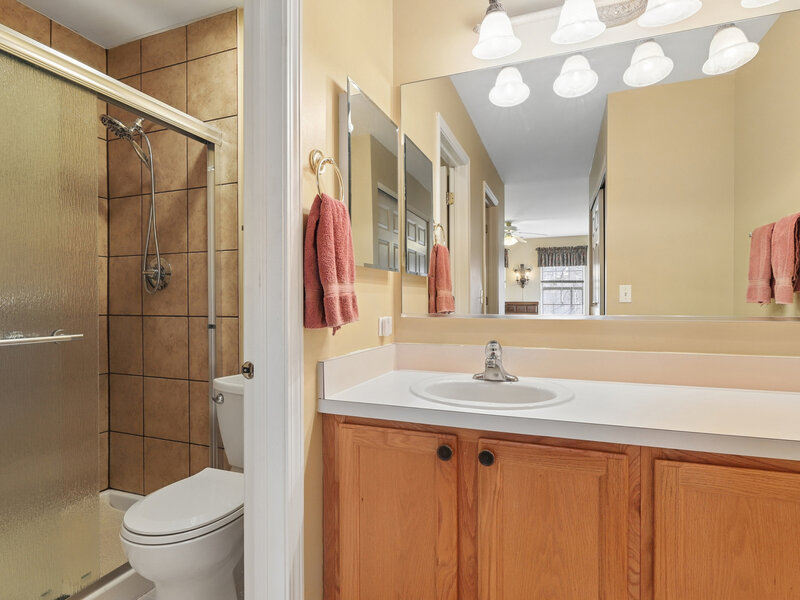 628 King Court East Dundee IL 60118