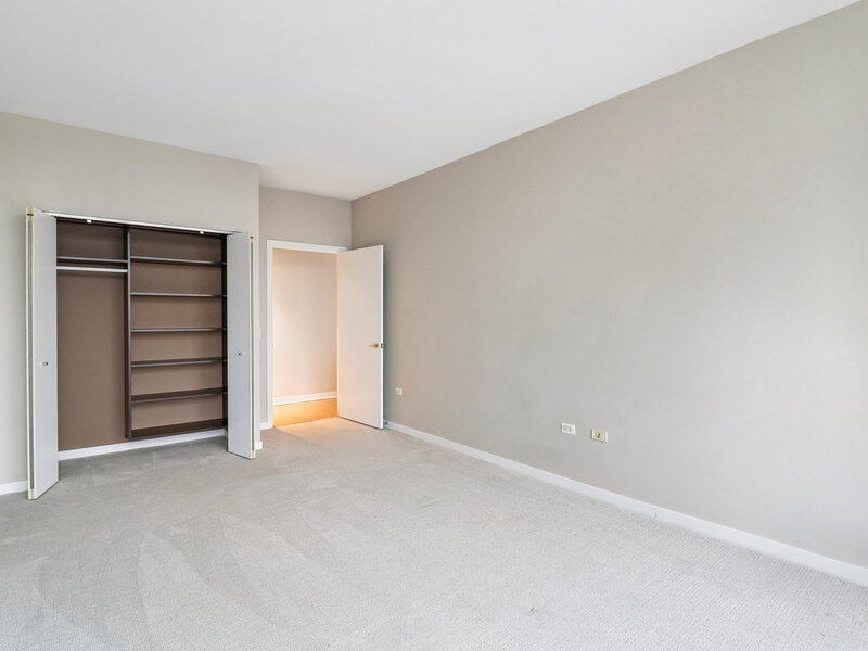 860 W Blackhawk Street Chicago IL 60642