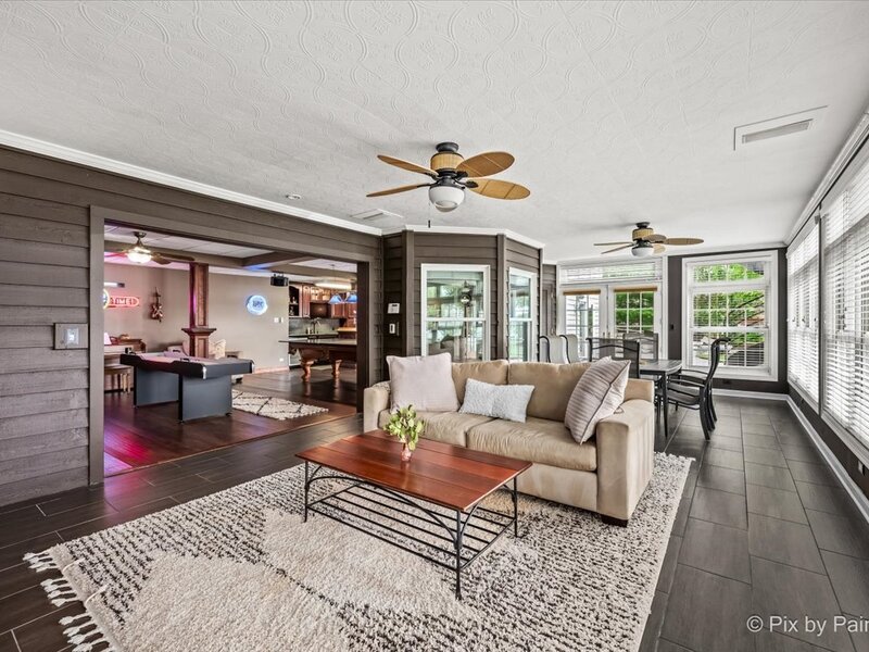 15 Shoshoni Trail Lake Villa IL 60046