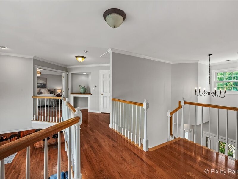 15 Shoshoni Trail Lake Villa IL 60046