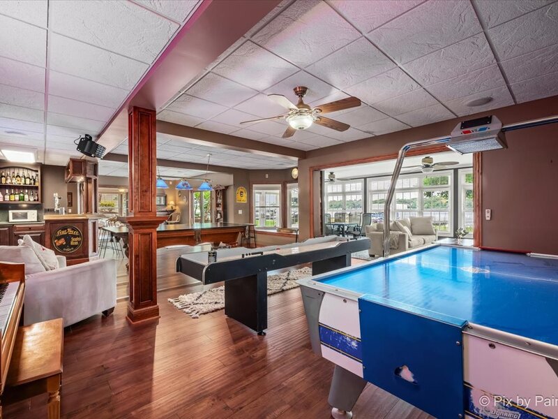 15 Shoshoni Trail Lake Villa IL 60046
