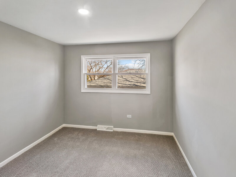 6151 Victoria Drive Oak Forest IL 60452