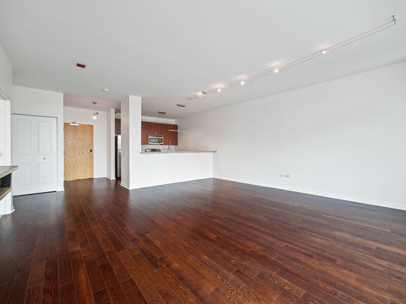 757 N Orleans Street Chicago IL 60654