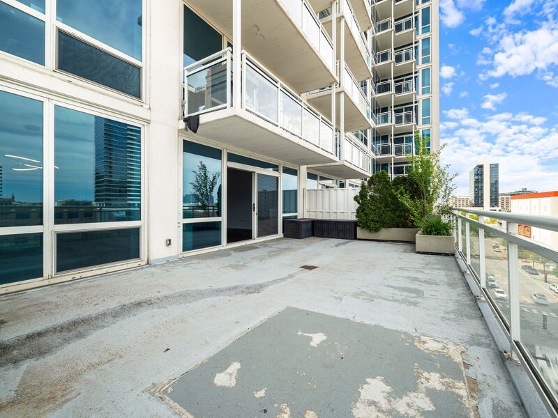 757 N Orleans Street Chicago IL 60654