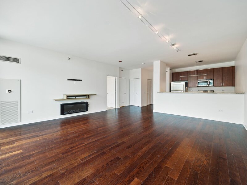 757 N Orleans Street Chicago IL 60654