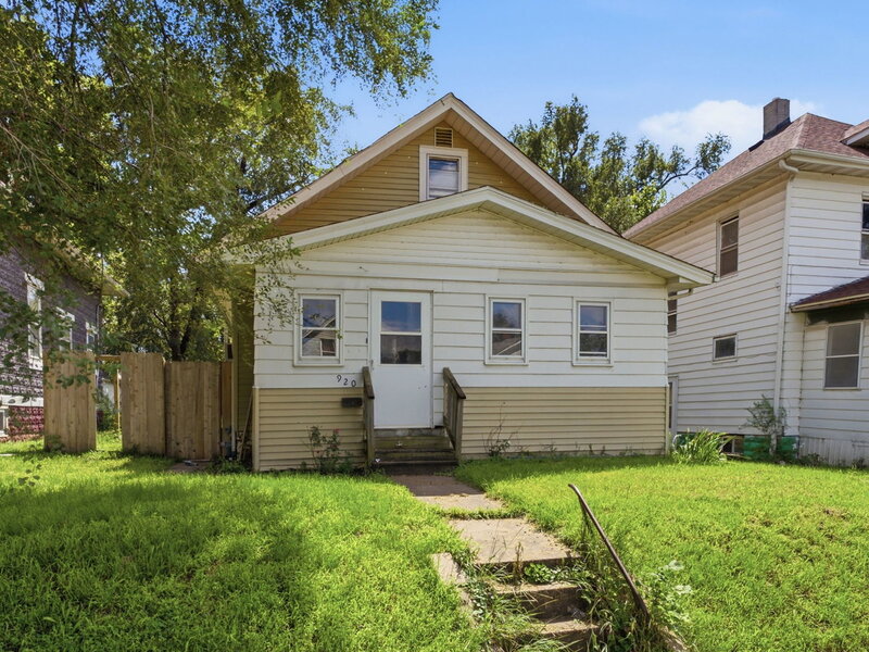 920 14th Avenue Rock Island IL 61201