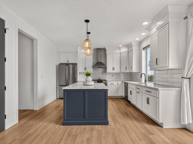 908 Declaration Drive Savoy IL 61874