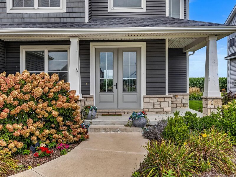 908 Declaration Drive Savoy IL 61874