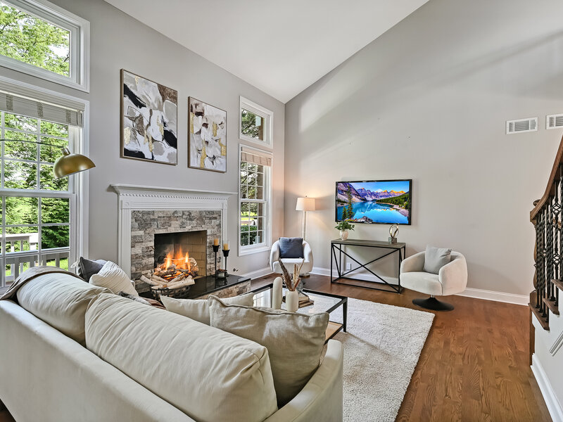 4256 Stableford Lane Naperville IL 60564