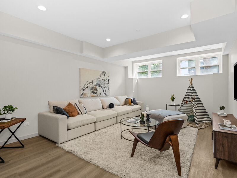 4316 S Michigan Avenue Chicago IL 60653