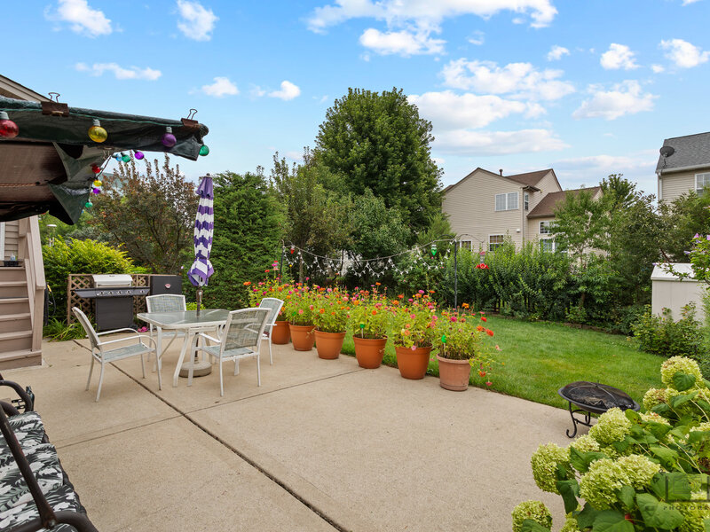 2141 W Cimarron Way Addison IL 60101