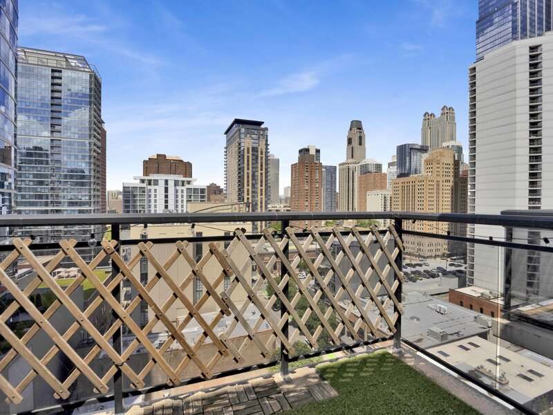 101 W Superior Street Chicago IL 60654