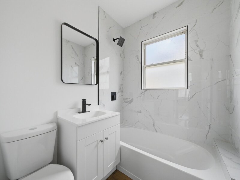 8533 S Rhodes Avenue Chicago IL 60619