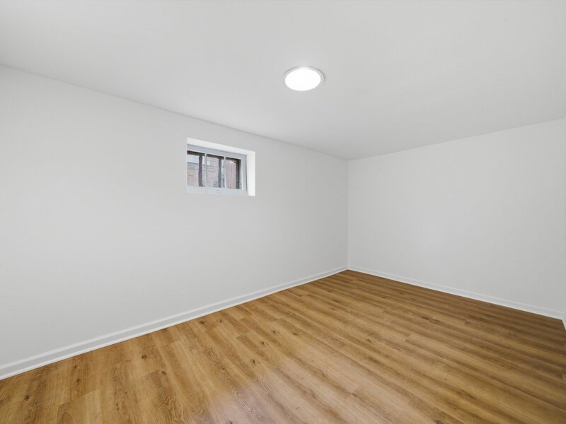 8533 S Rhodes Avenue Chicago IL 60619