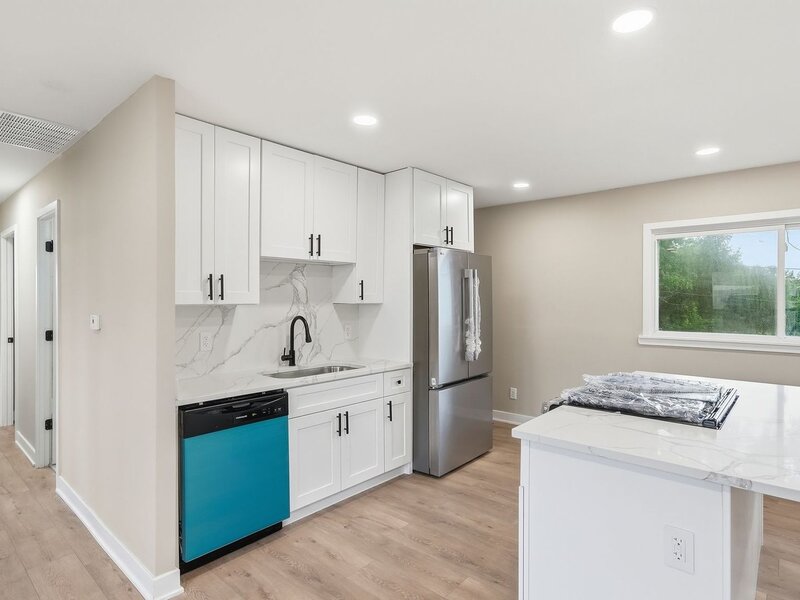 706 Halstead Avenue Romeoville IL 60446
