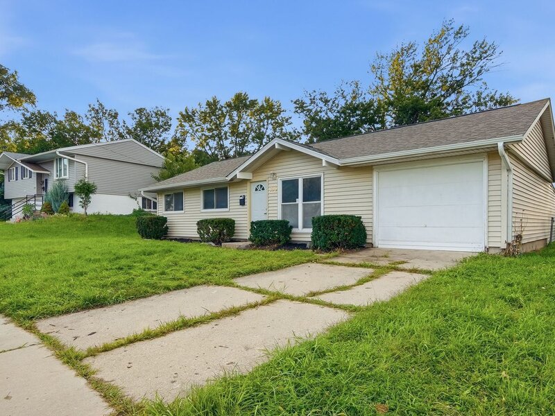 706 Halstead Avenue Romeoville IL 60446