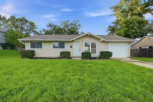 Photo of 706 Halstead Avenue Romeoville IL 60446