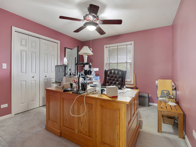 2877 Sarah Court Elgin IL 60124