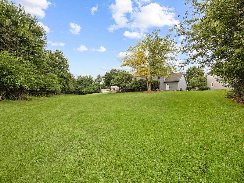 2877 Sarah Court Elgin IL 60124