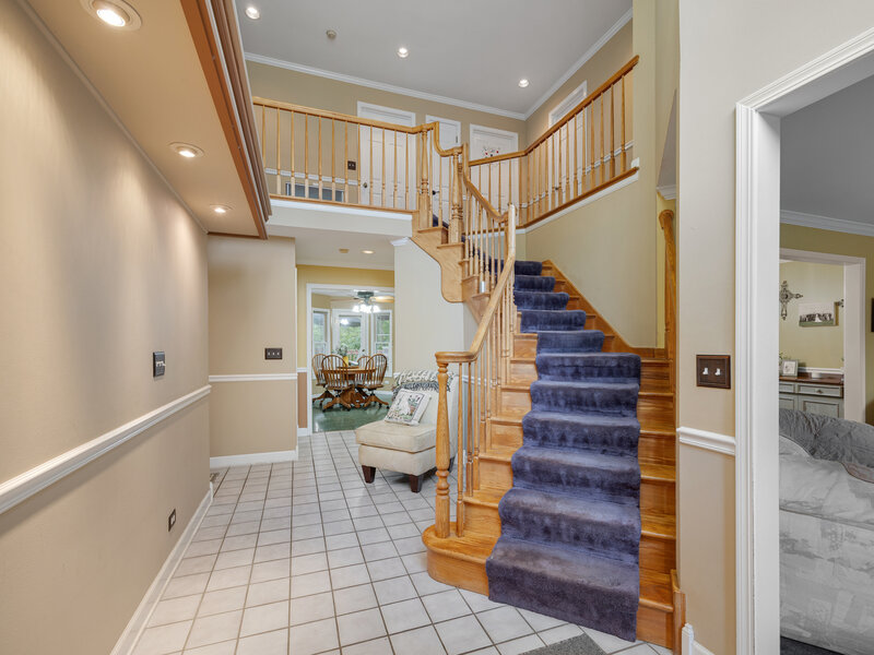 2877 Sarah Court Elgin IL 60124