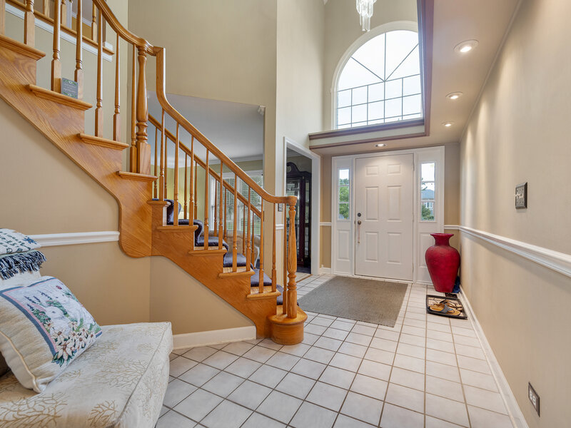 2877 Sarah Court Elgin IL 60124