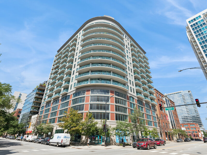 340 W Superior Street Chicago IL 60654