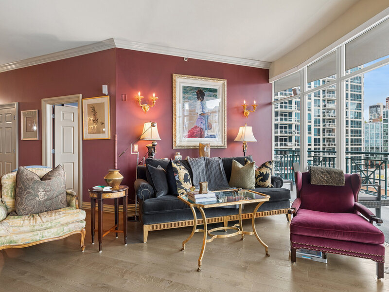 340 W Superior Street Chicago IL 60654