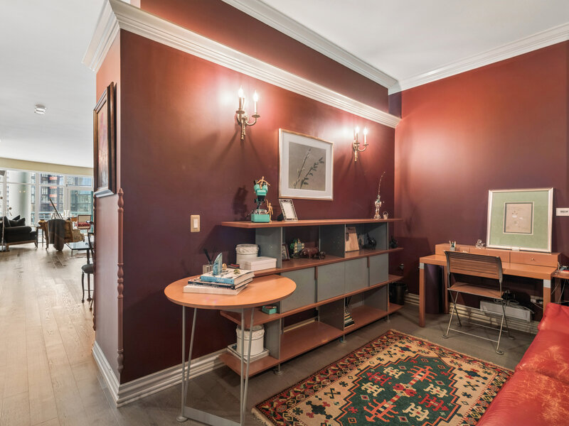 340 W Superior Street Chicago IL 60654