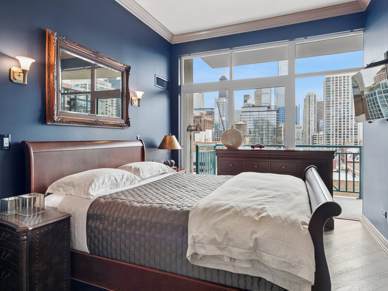 340 W Superior Street Chicago IL 60654