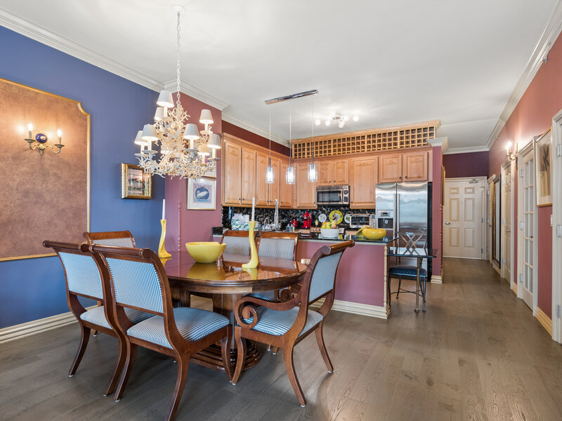 340 W Superior Street Chicago IL 60654