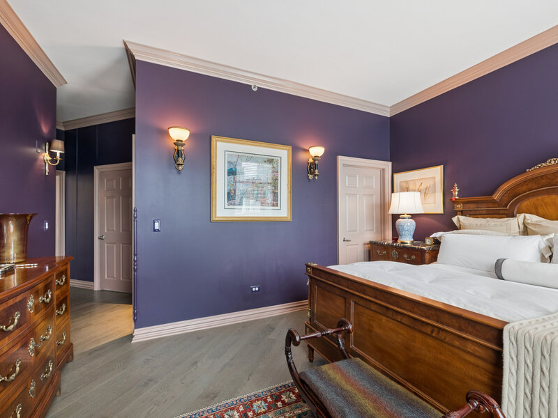 340 W Superior Street Chicago IL 60654
