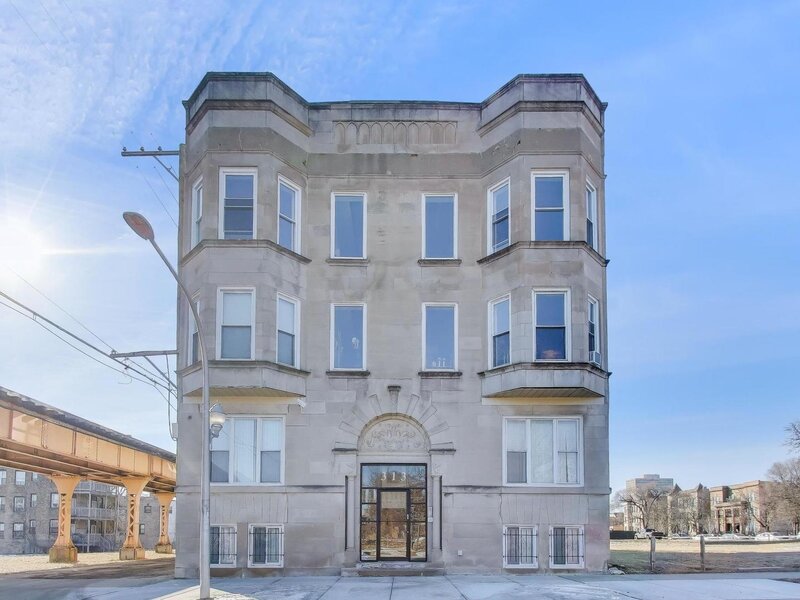 313 E 60th Street Chicago IL 60637