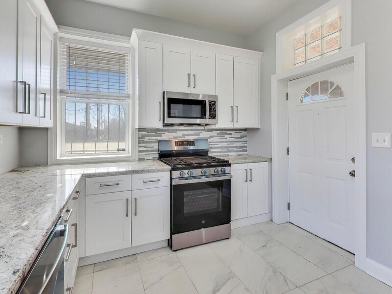 313 E 60th Street Chicago IL 60637