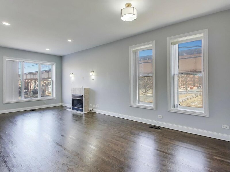 313 E 60th Street Chicago IL 60637