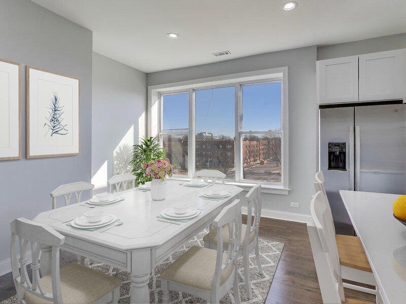 313 E 60th Street Chicago IL 60637