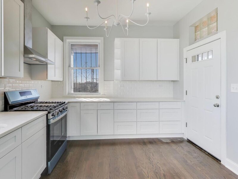 313 E 60th Street Chicago IL 60637
