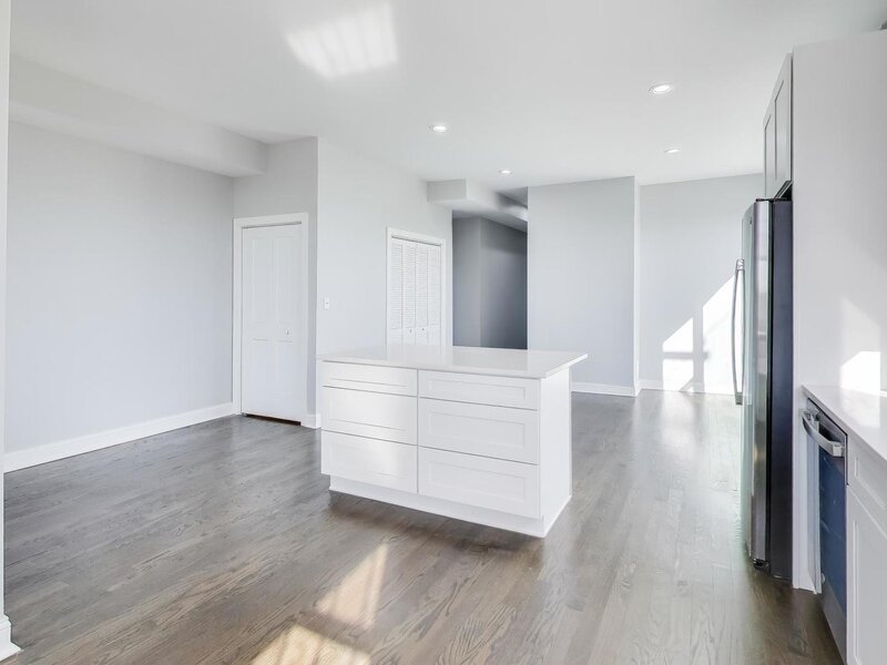 313 E 60th Street Chicago IL 60637
