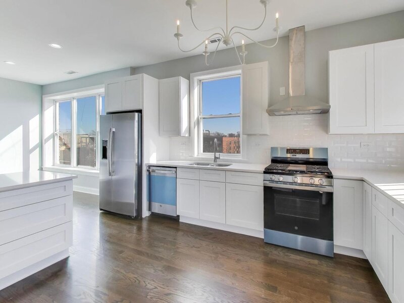 313 E 60th Street Chicago IL 60637