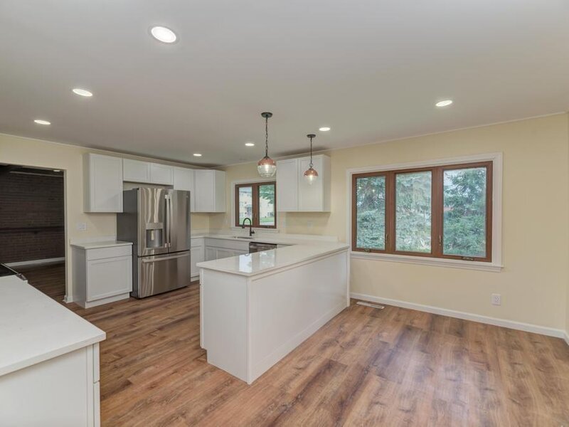 210 S Small Avenue Kankakee IL 60901