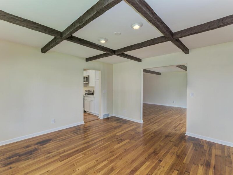 210 S Small Avenue Kankakee IL 60901