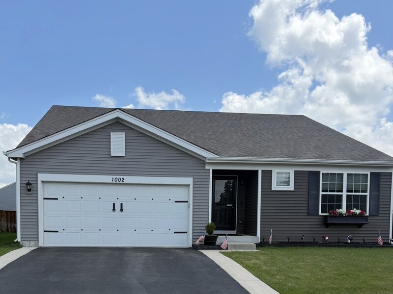 1002 Chestnut Drive Pingree Grove IL 60140