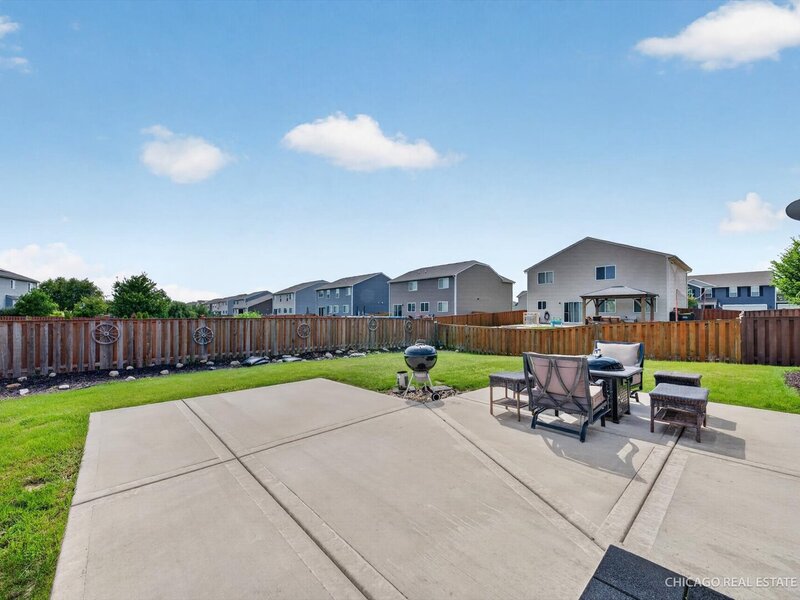 1002 Chestnut Drive Pingree Grove IL 60140