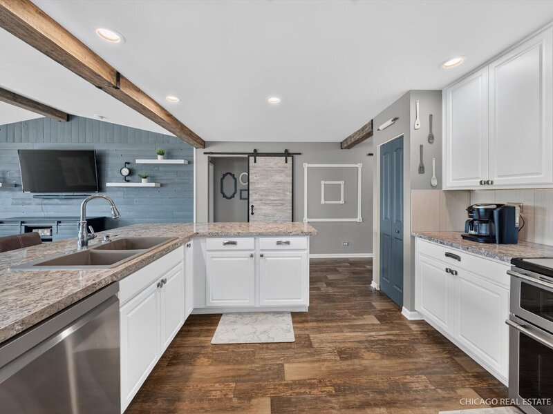 1002 Chestnut Drive Pingree Grove IL 60140