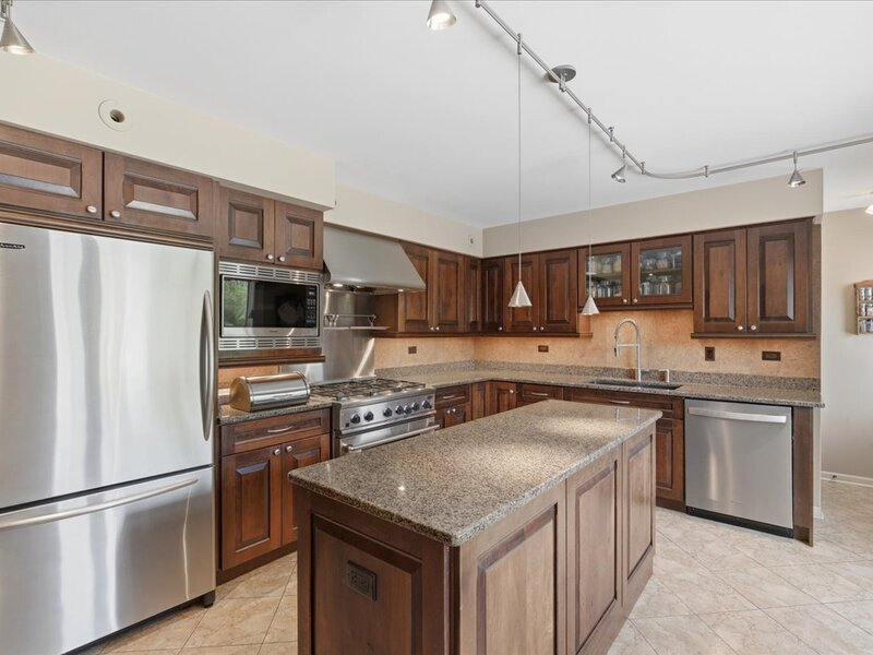 520 W Merri Oaks Road Barrington Hills IL 60010