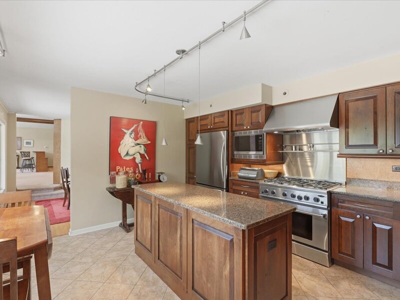 520 W Merri Oaks Road Barrington Hills IL 60010