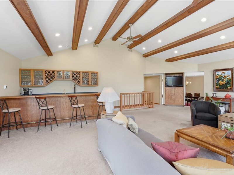 520 W Merri Oaks Road Barrington Hills IL 60010