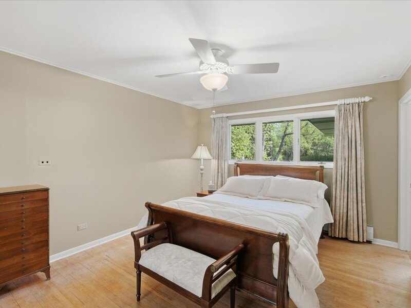 520 W Merri Oaks Road Barrington Hills IL 60010