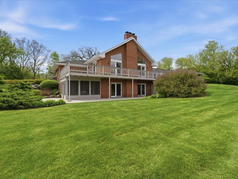 520 W Merri Oaks Road Barrington Hills IL 60010