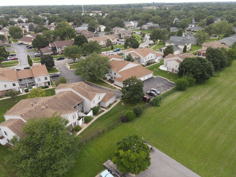 17 Fernwood Drive Bolingbrook IL 60440