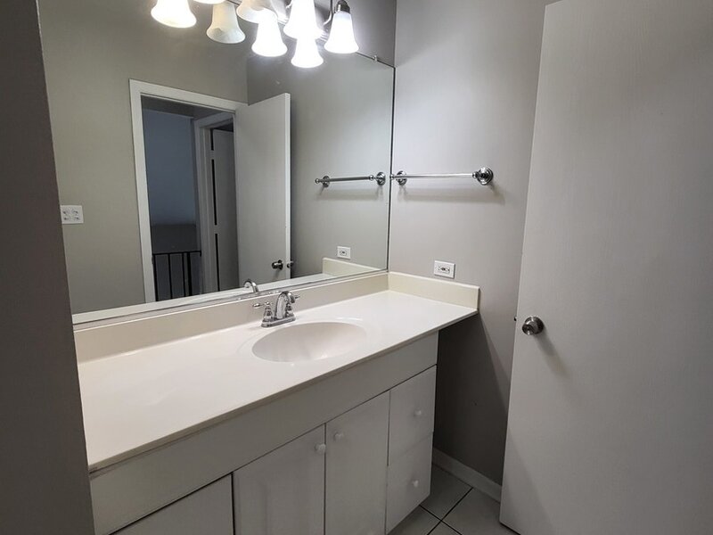341 Wisteria Drive Streamwood IL 60107